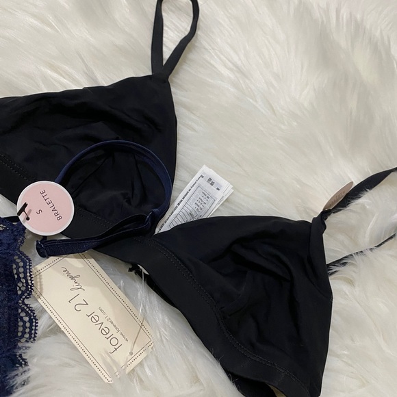 NWT Forever 21 Bralette Bundle - Picture 3 of 5